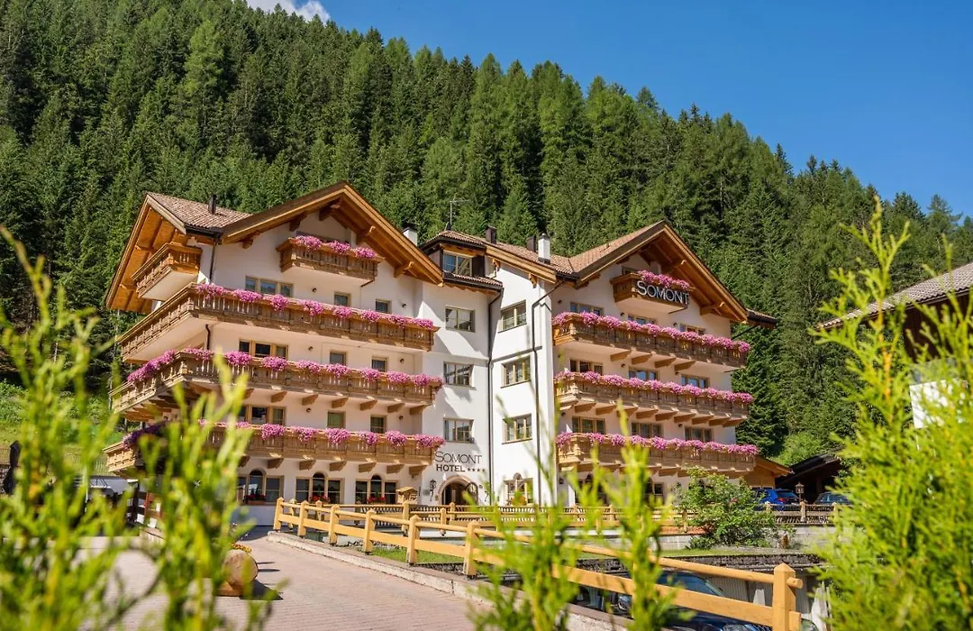 Hotel Somont-1